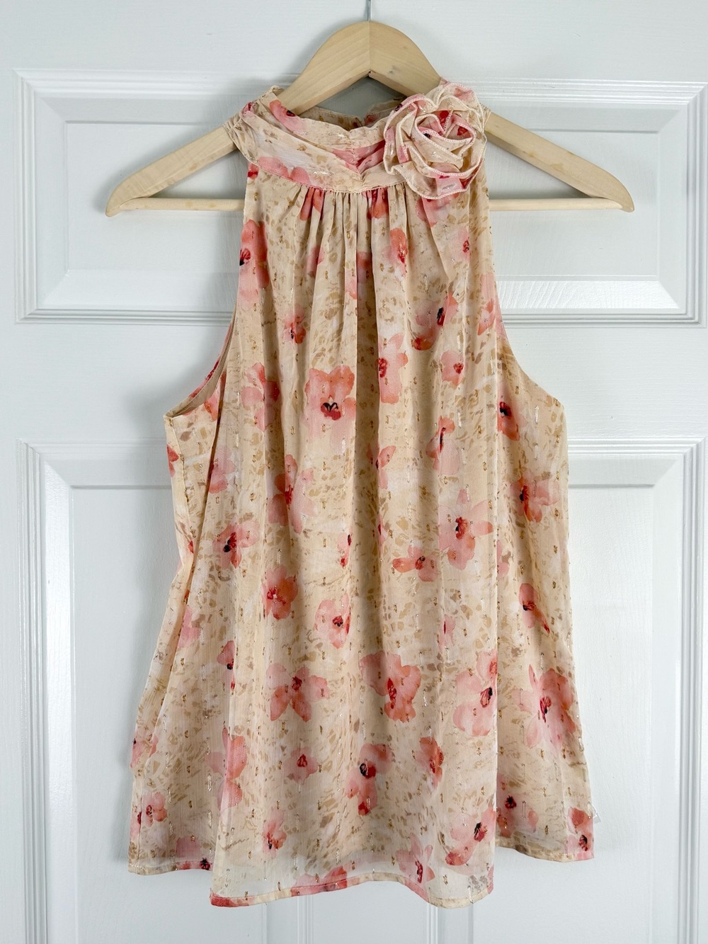 NWT Elle Romantic Feminine Sleeveless Floral High-Neck Blouse Small
